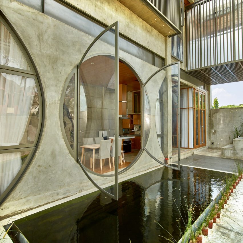 Architectural windows